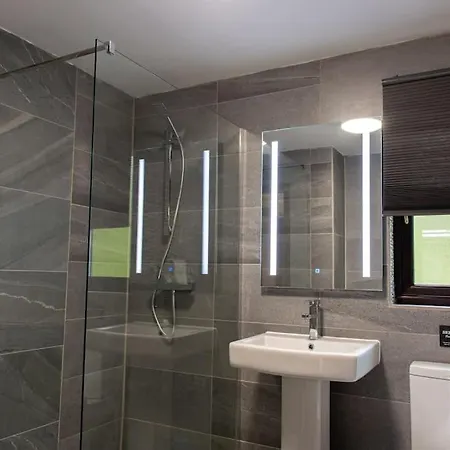 Villa Harvest 1 Lodge, Yellowtop Country Park Selby